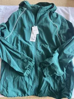 ユニクロ 160 ポケッタブルUVパーカー グリーン新品【匿名配送】