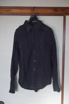 ブラック　ボタンアップシャツ　綿100%