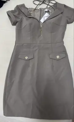Jewels フロントジップ ラメ入り ミニドレス ブラウン - メルカリ