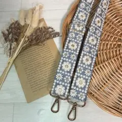 628.インド刺繍ショルダーストラップ　スマホショルダー