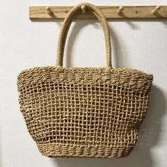 Item thumbnail for item 4488c97d-6227-44b3-9fad-906e7e6839ed