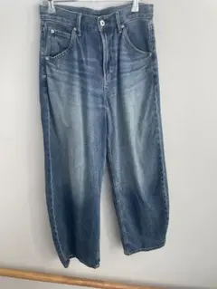 UNIQLO バギーカーブジーンズ、おまけ付き