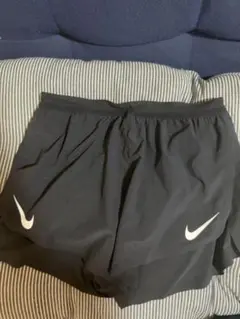 ナイキ エアロスイフト ドライフィット ショートパンツ L