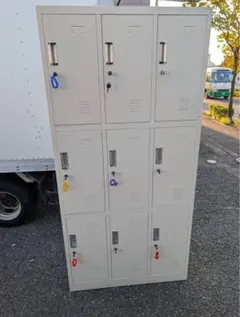 1736 KOKUYO 8人用 式 ロッカー 動作確認済み 千葉県白井市 1736 KOKUYO 8人用 コイン式 ロッカー 動作確認済み 千葉県白井市