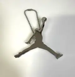 エアジョーダン　メタリック ジャンプマンキーホルダー