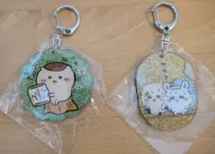 ちいかわ ラメアクリルキーホルダー くりまんじゅう ラッコ モモンガ