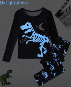 男の子♡恐竜　セットアップ　上下　ロングTシャツ　パンツ　２枚セット　140