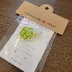 ハンドメイド 緑とピンクのヘアクリップ　水引　こども用