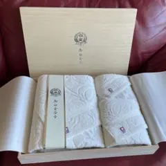 今治タオル　御白金浴巾　木箱入り