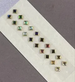 【灰紫】耳ツボジュエリー☆ゴールド枠付きラインストーン☆スクエア☆カラフル