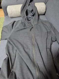 グレー フード付き ジャケット Sサイズ