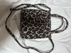 mystic lotiヒョウ柄 ショルダーバッグ