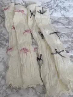 リボン付きホワイトニットレッグウォーマー二組セット