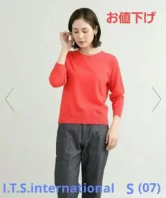 〈I.T.S.international〉ベーシッククルーネックニット