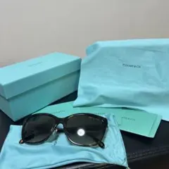 Tiffany & Co. サングラス tf4083-Aのサムネイル