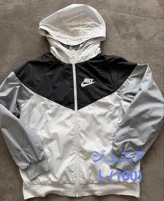 Nike フード付きナイロンジャケット　 ホワイト/ブラック　160