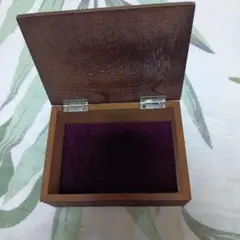 Item thumbnail for item 6ff5d22c-f934-47dd-a4d3-0b05040dff34