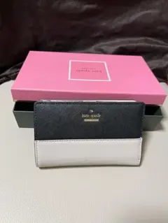 kate spade 二つ折り財布 ブラック/ホワイト