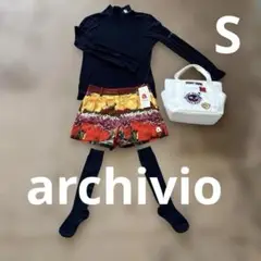【アルチビオ】黒ビジューロゴインナー✖️新品タグ付き花柄ショートパンツ 36セット