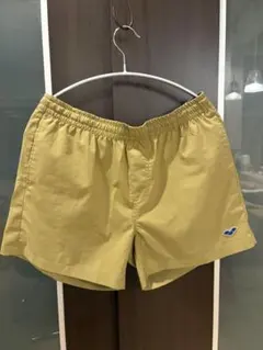 arena アリーナ　ベージュ　ショートパンツ Lサイズのサムネイル