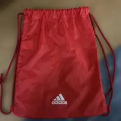 adidas ドローストリングバッグ 赤　水着入れにも