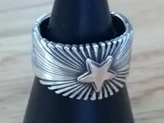 パトリシア・べドニー サンバーストリング インディアンジュエリー