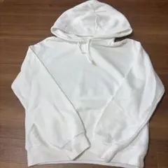 GU 白　Mサイズ　パーカーのサムネイル