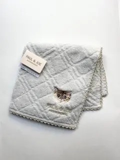 PAUL & JOE 猫刺繍ハンカチ