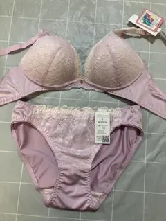 Item thumbnail for item d72de7d7-39e3-460d-afe0-603f2218cd0a