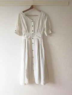 Mystrada♡アイボリー ボタン付き ワンピース