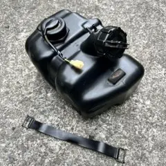 アドレスV100 CE11A 純正ガソリンタンク 燃料タンクのサムネイル