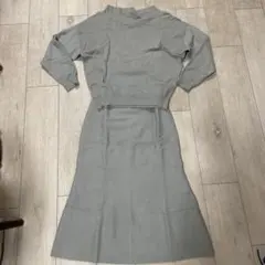 グレー ニットセットアップ