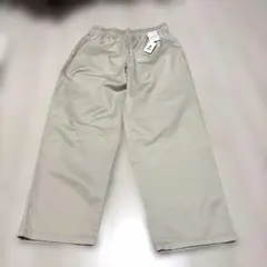 今だけ価格。新品。WEGOのアイボリーの綿100%履きやすいパンツ