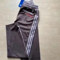 【新品】 タグ付未使用　adidas アディダス トラックパンツ ジャージ