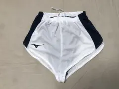 レーシングショーツ