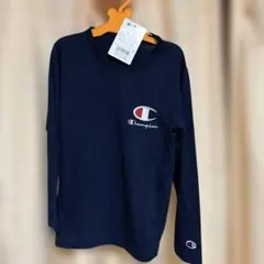 新品未使用　チャンピオンTシャツ