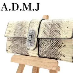 A.D.M.J パイソンレザー 長財布 スワロフスキー装飾 ベルトデザイン 箱付のサムネイル