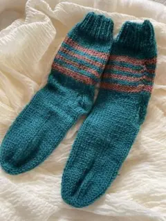 ウール100%！あったか手編み靴下 グリーン×ブラウン