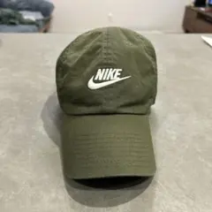 NIKE Club Cap