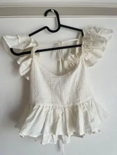 ZARA フリルノースリーブトップス S/M ホワイト
