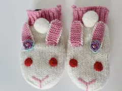 ウサギの手袋　未使用ですので状態はいいです。