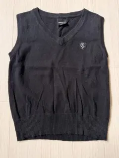 COMME CA ISM 黒 Vネック ベスト 110