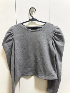 ZARA グレー パフスリーブ トップス　長袖