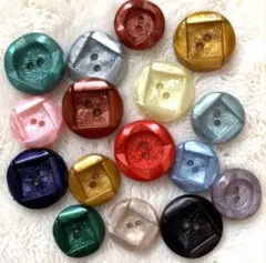 1100今日だけ気まぐれ値下げボタン　昭和レトロ　ヴィンテージ ボタン