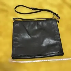 ZARA BASIC ショルダー バッグ　黒革のサムネイル