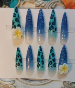 夏ネイル ギャルネイル ヒョウ柄ネイル