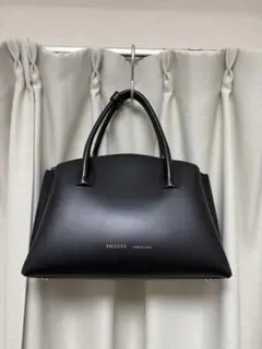 IACUCCI イアクッチ　ハンドバッグ