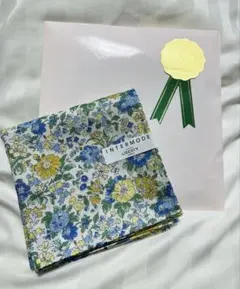 INTERMODE リバティ 花柄ハンカチ ２枚※1枚は【高島屋】プレゼント包装