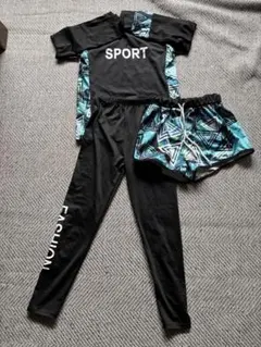 140〜150相当 水着セット