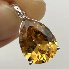 雫型モルガナイトのクラシカルデザインペンダントトップ ★レディースネックレス新品